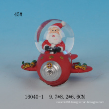 Lovely Santa design 45MM resin mini snow globe